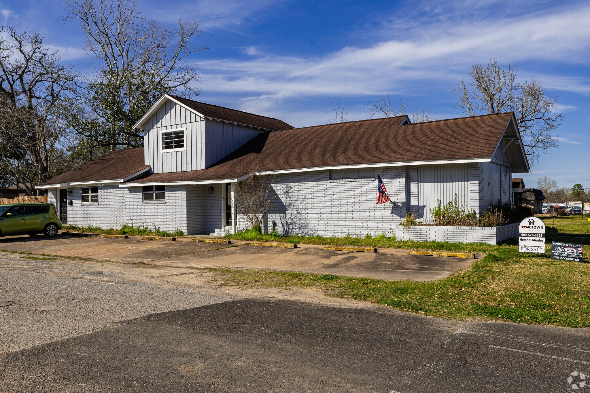 715 N 5th St, Silsbee, TX for Sale