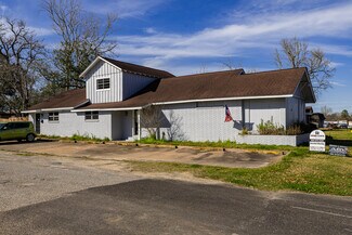 Silsbee, TX Medical - 715 N 5th St