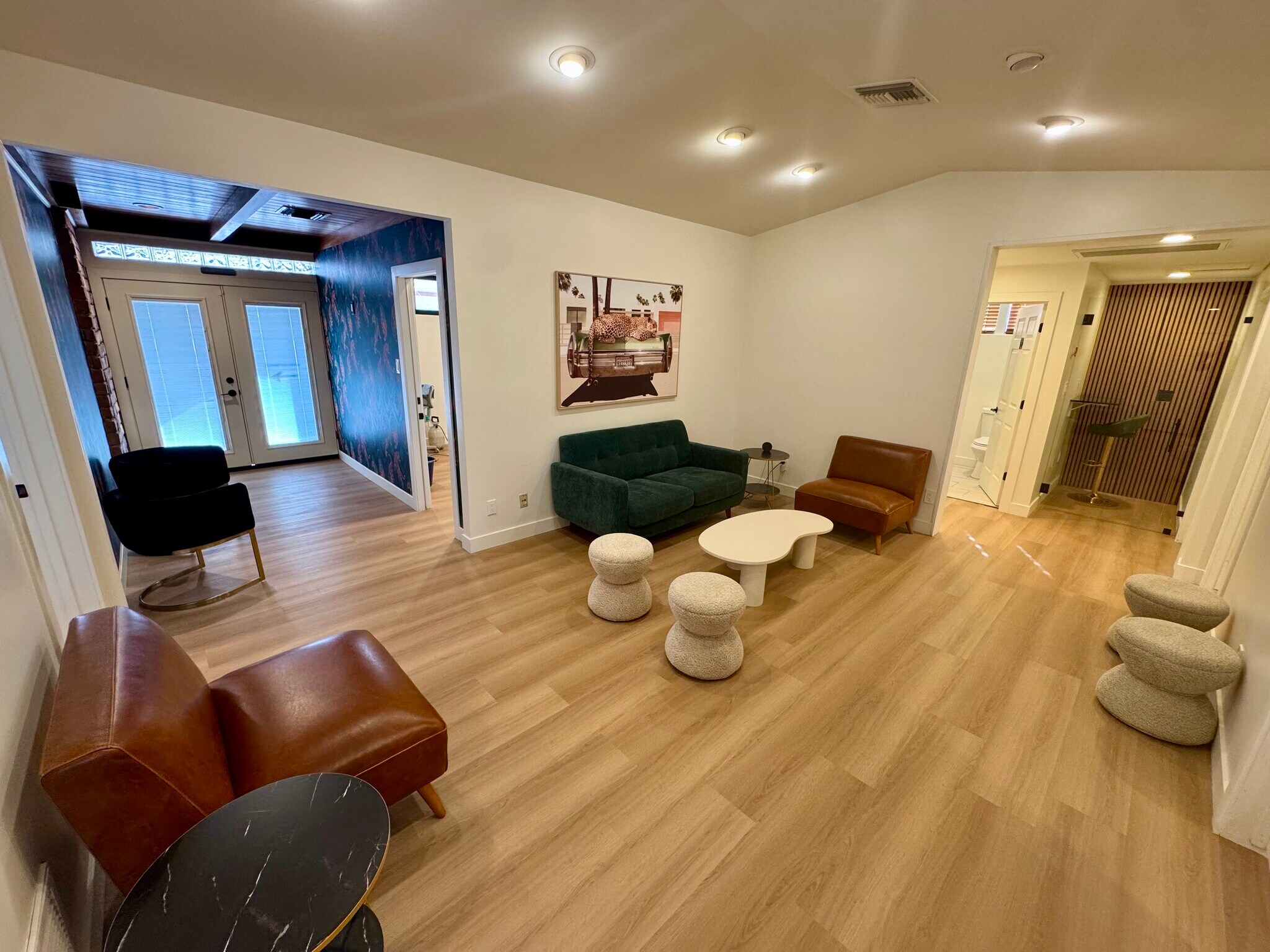 51 E Monterey Way, Phoenix, AZ for Rent