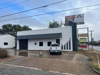 Cleburne, TX Retail, Flex - 424 W Henderson St