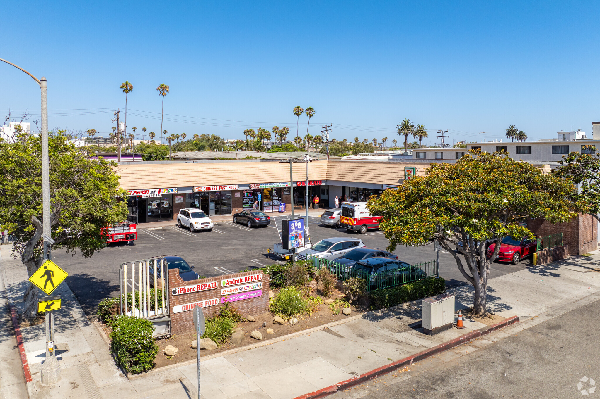 1600-1614 Santa Monica Blvd, Santa Monica, CA for Sale