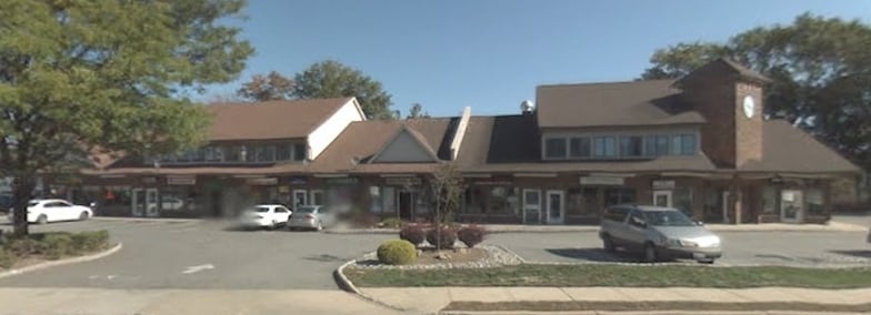435 Hollywood Ave, Fairfield, NJ for Rent