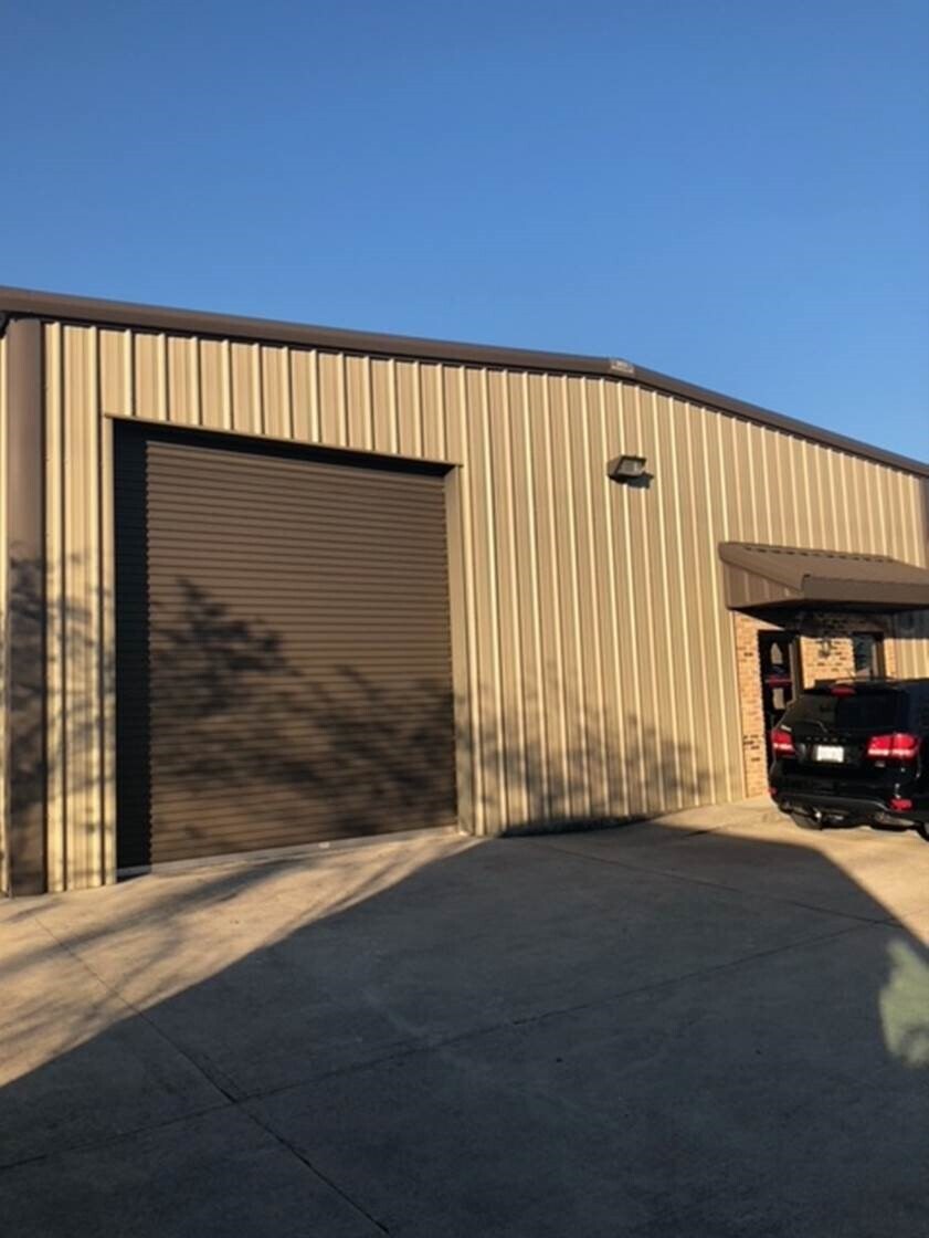 16 W 23rd St Kenner, LA 70062 Flex Property for Sale on