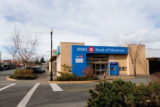 Courtenay, BC Bank - 585 England Ave