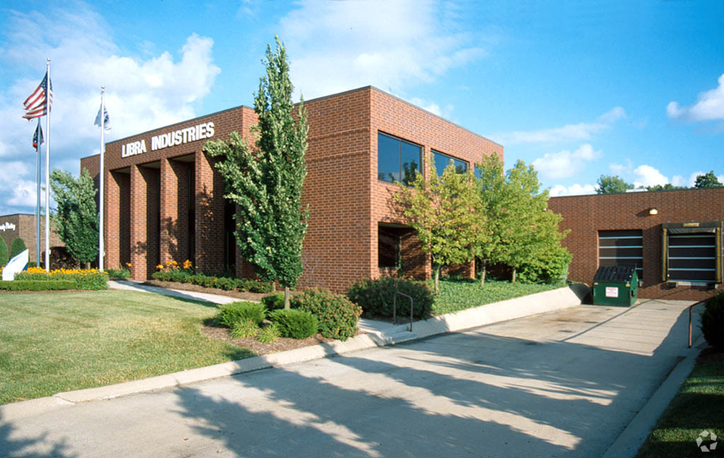 7770 Division Dr, Mentor, OH for Sale