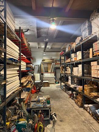 Bronx, NY Retail - 828 E 160th St