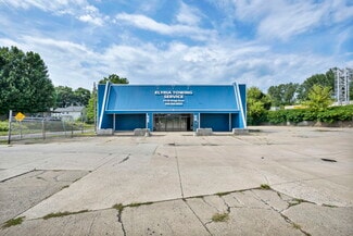 Elyria, OH Freestanding - 215 W Bridge St