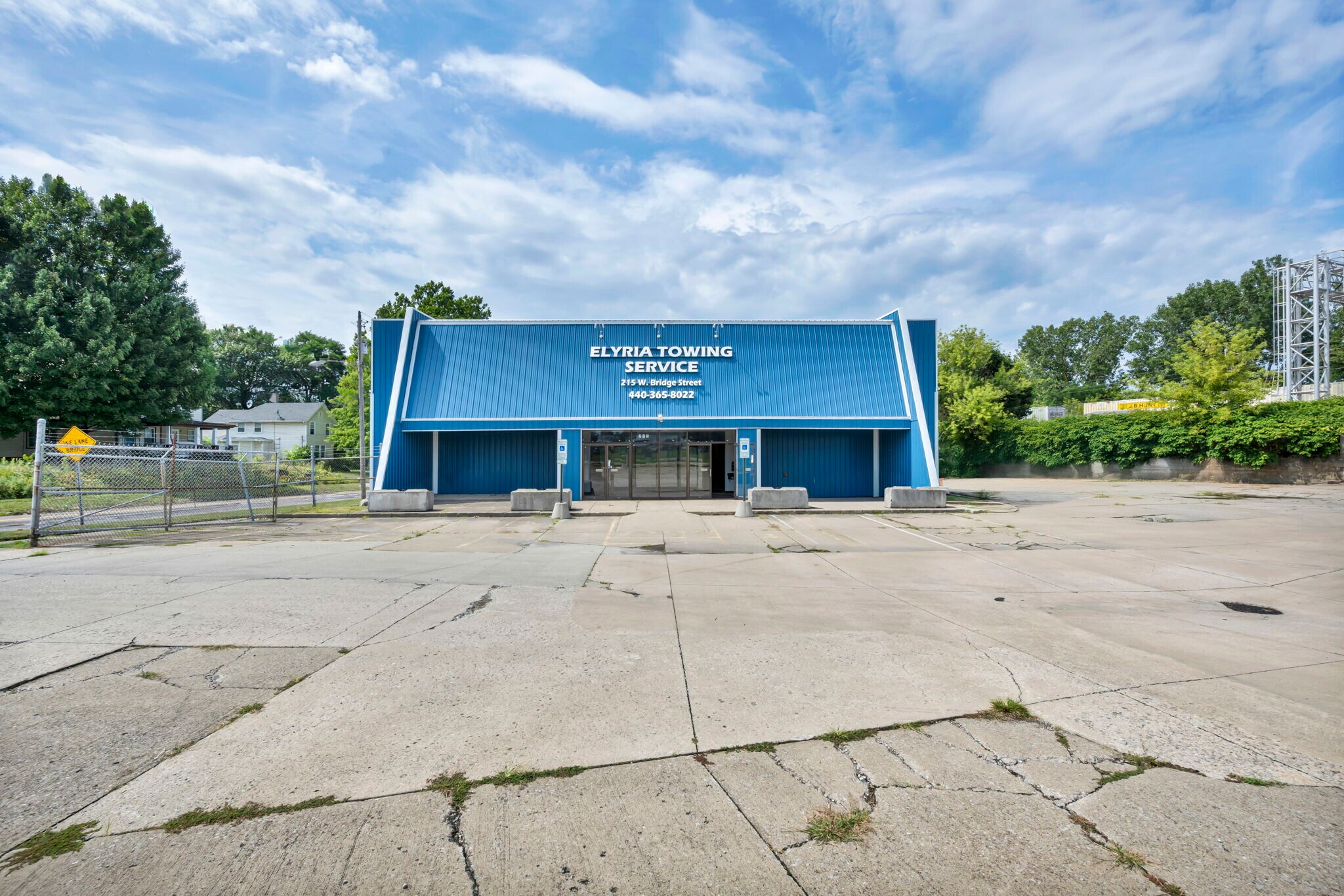 215 W Bridge St, Elyria, OH for Sale