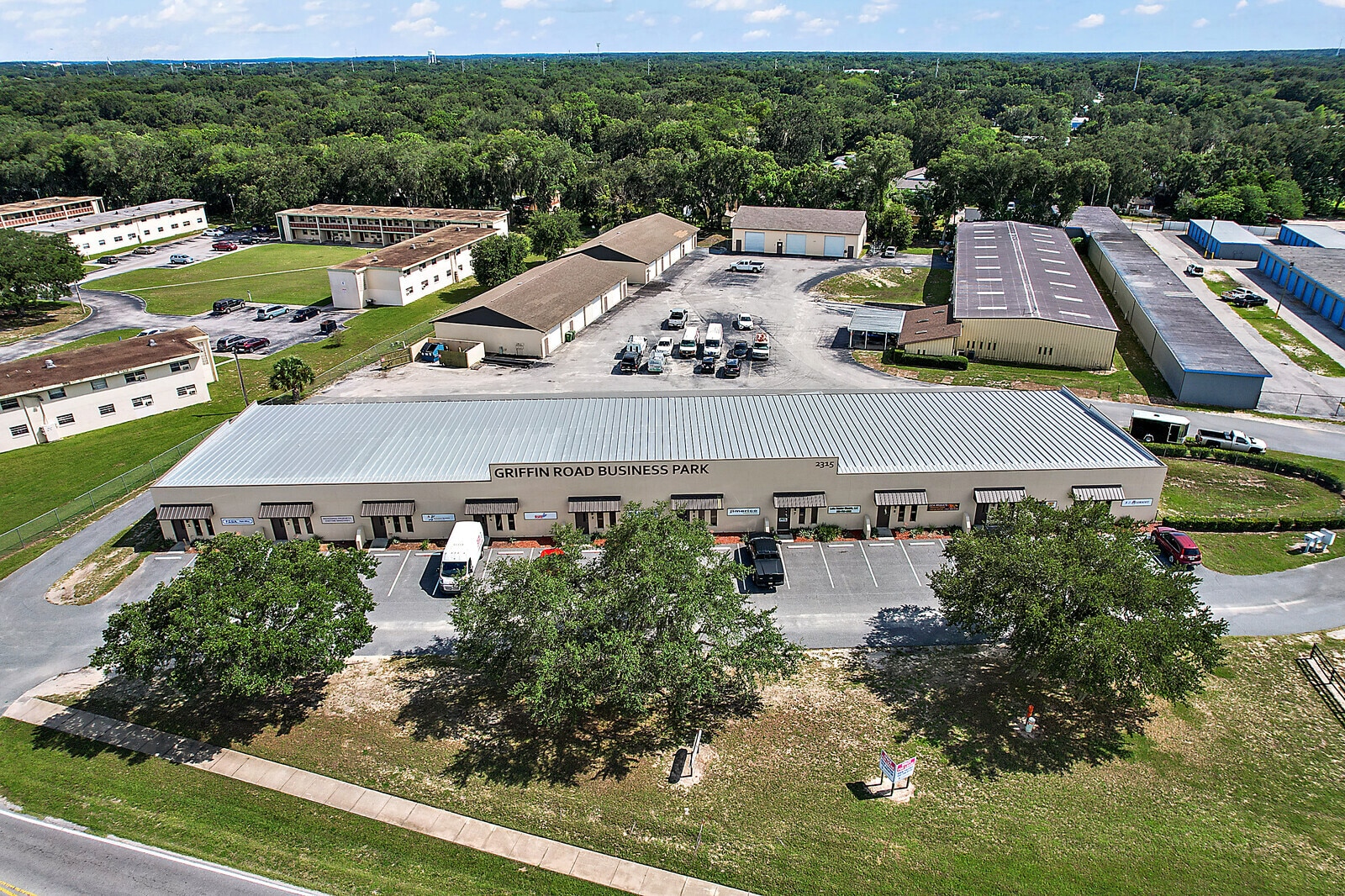 2323 Griffin Rd, Leesburg, FL for Rent