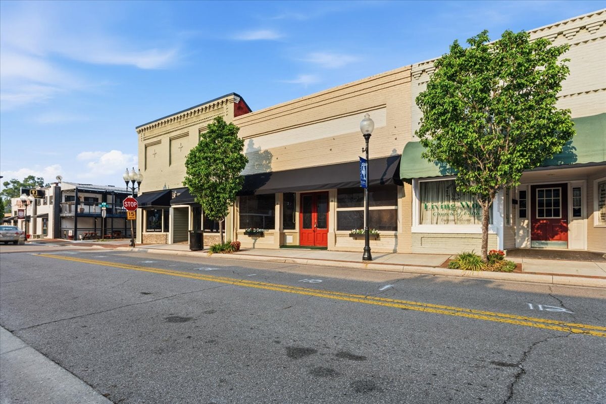 14827 Main St, Alachua, FL for Rent