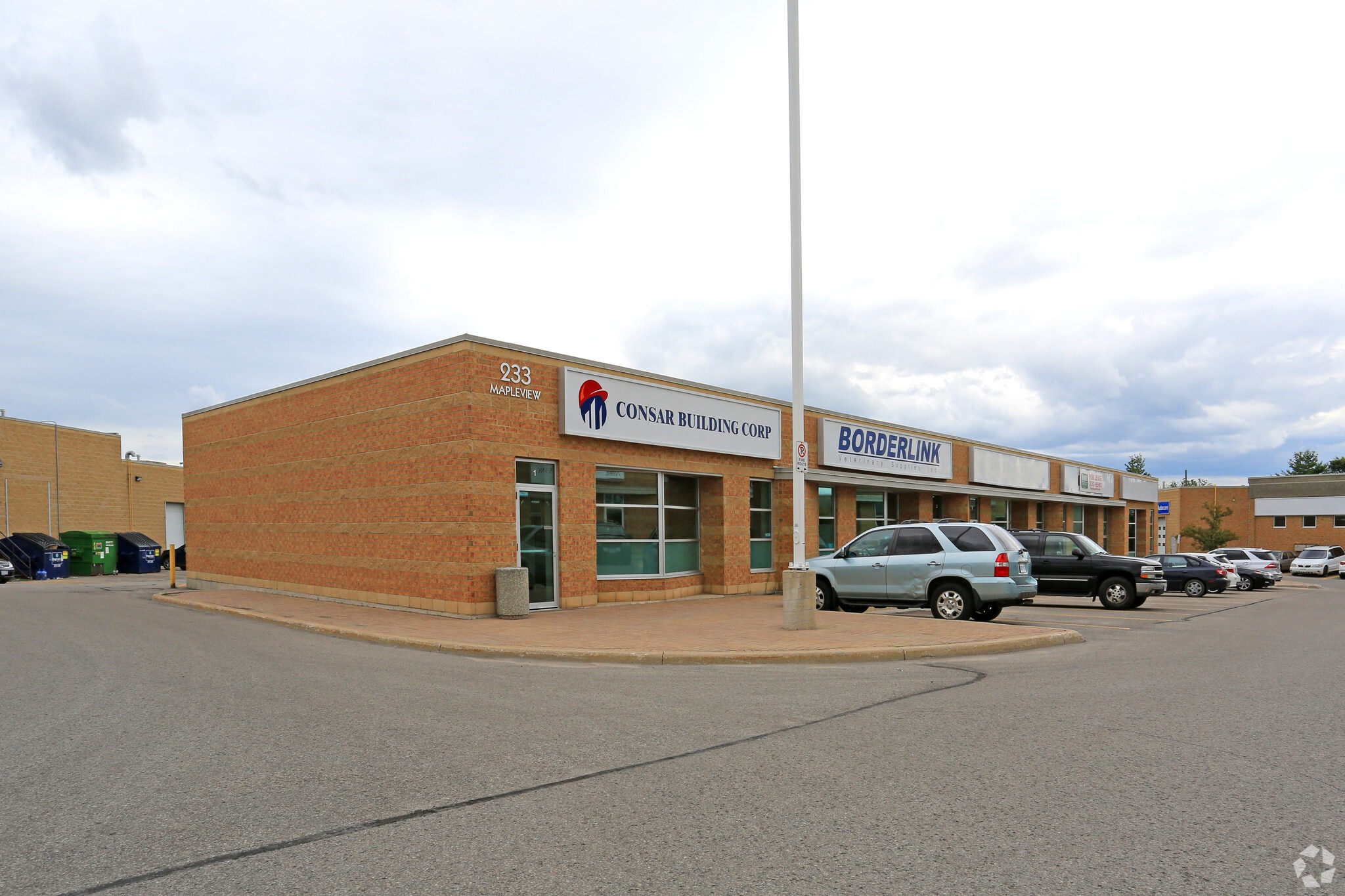 233 Mapleview Dr E, Barrie, ON for Rent