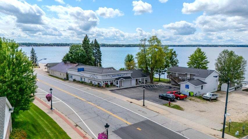 214 S Main St, Lake City, MI for Sale