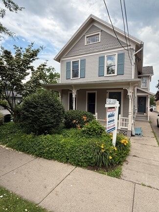 Pittsford, NY Office - 8 N Main St