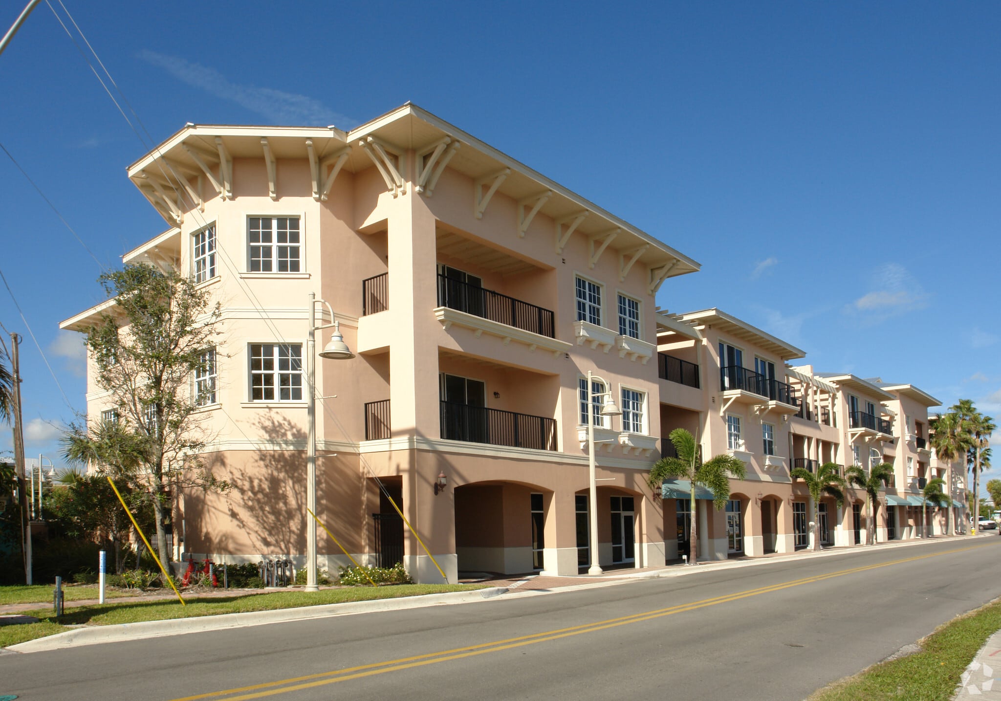 3750 NE Indian River Dr, Jensen Beach, FL for Rent