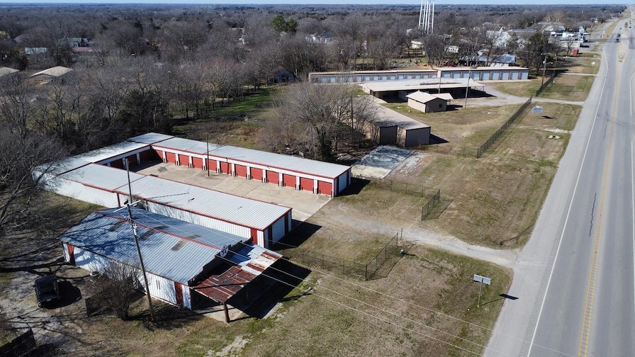 118 E US Highway 69 Point, TX 75472 Specialty Property for Lease on