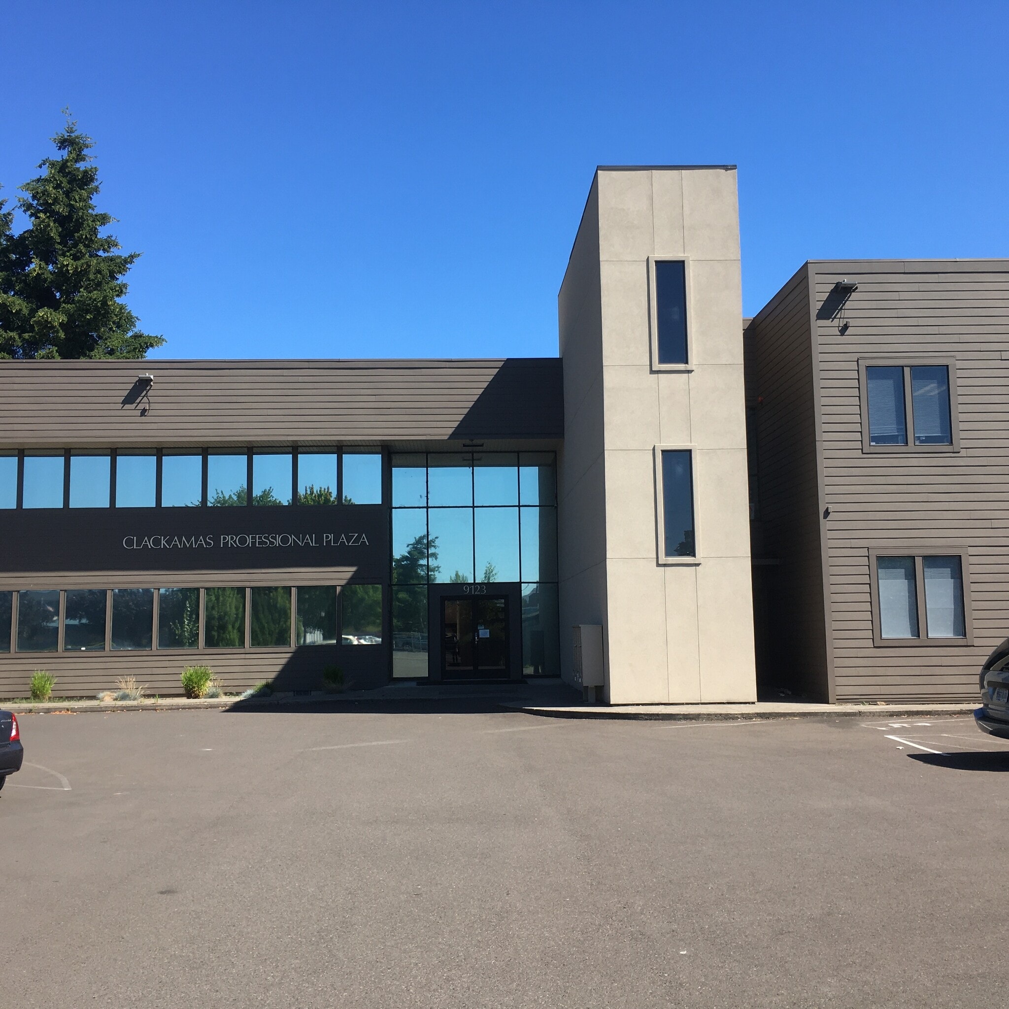 9123 SE St Helens St, Clackamas, OR for Rent