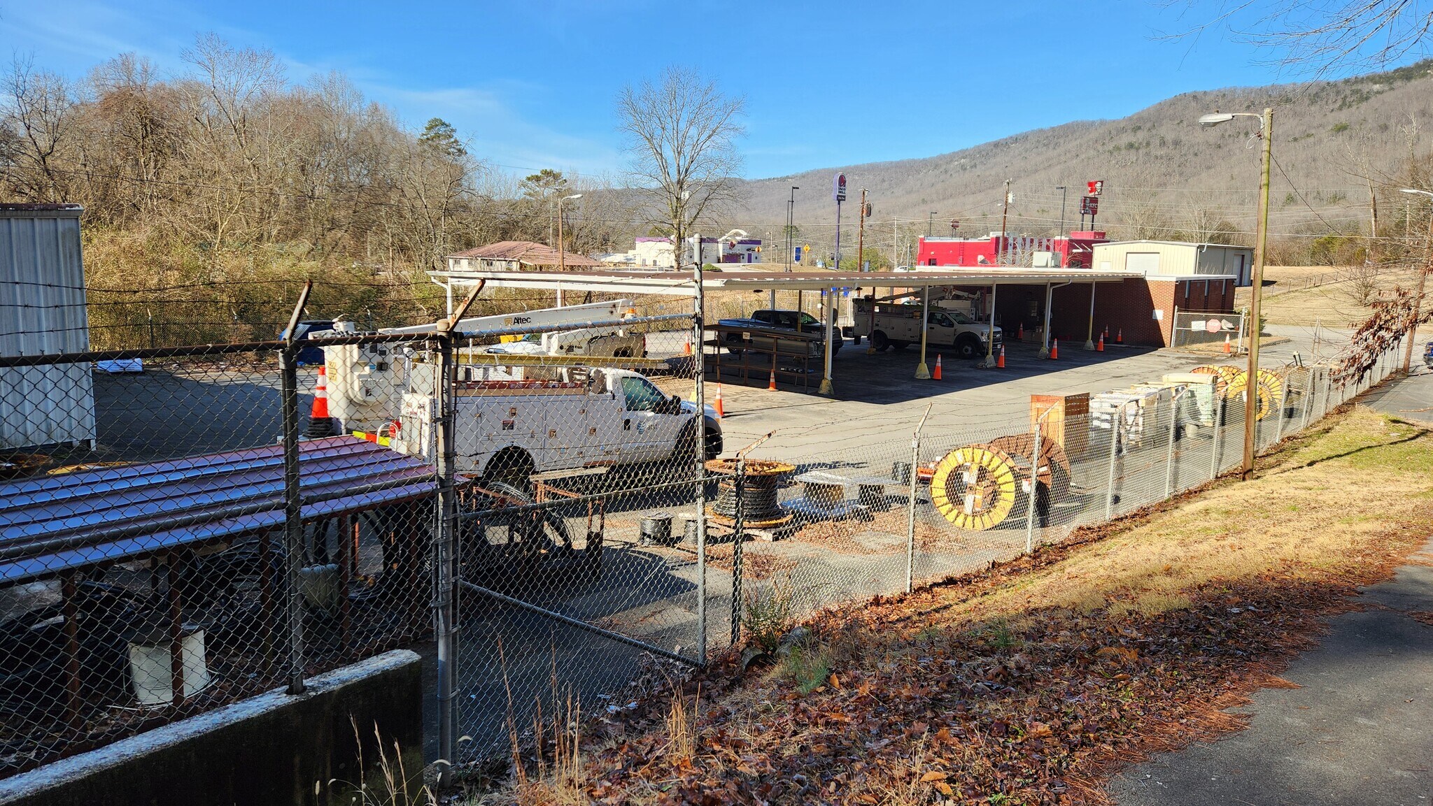 325 Fairchild St, Harriman, TN for Sale