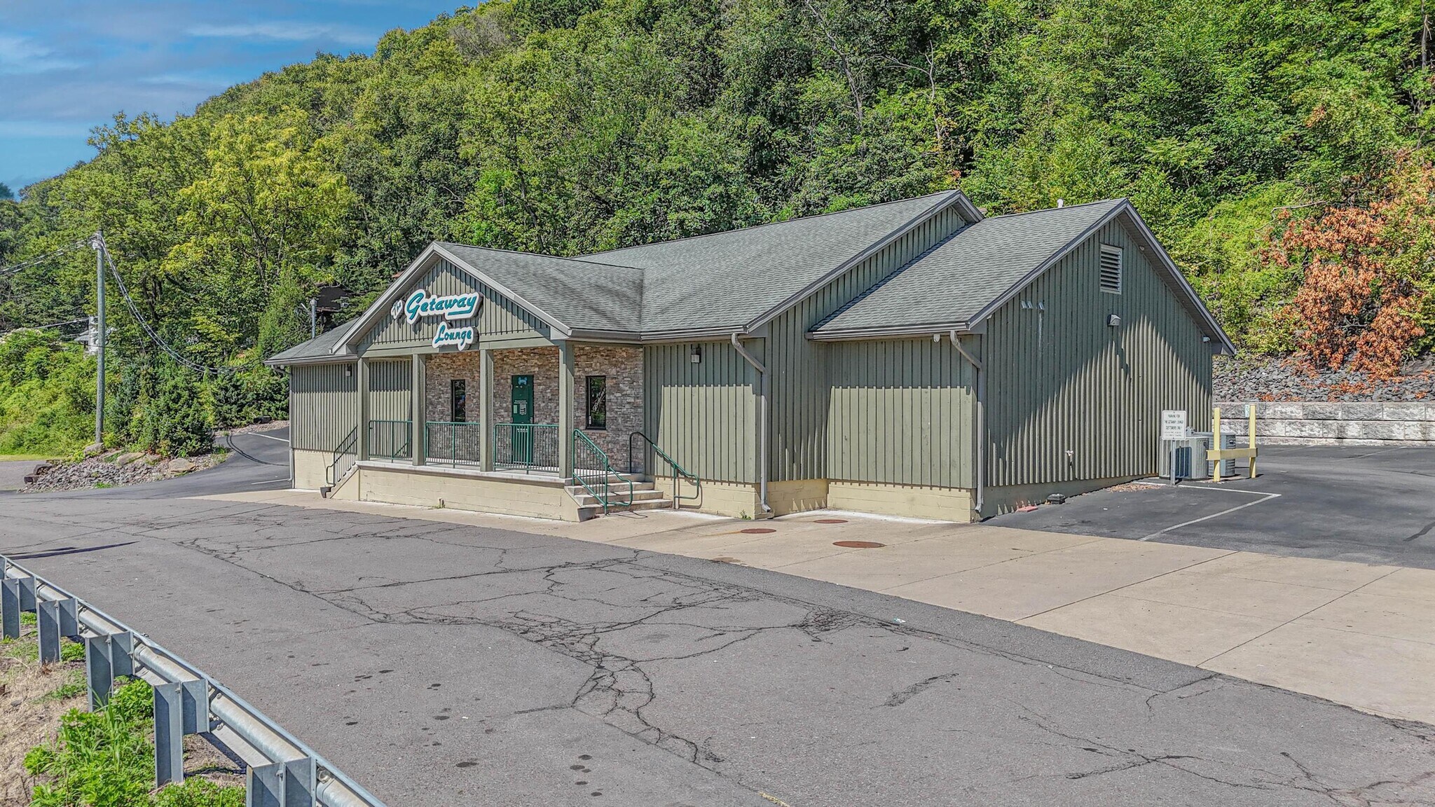 1477 W Main St, Plymouth, PA for Sale