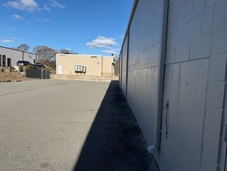 Cranston, RI Flex - 11 Comstock Pky