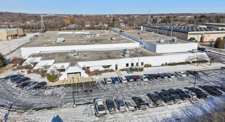 16000 W Rogers Dr, New Berlin, WI for Sale