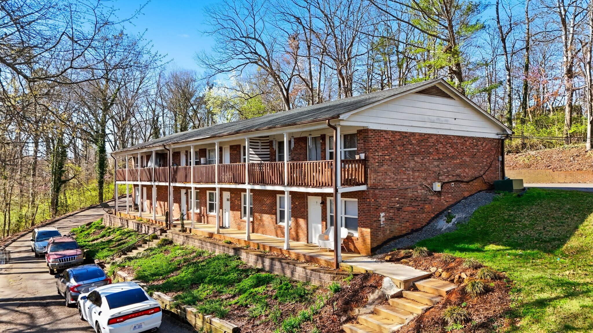 1075 NW 7th Ave, Hickory, NC for Sale