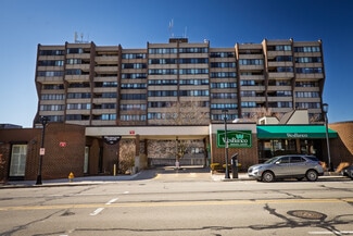 Mt Lebanon, PA Apartments - 750 Washington Rd