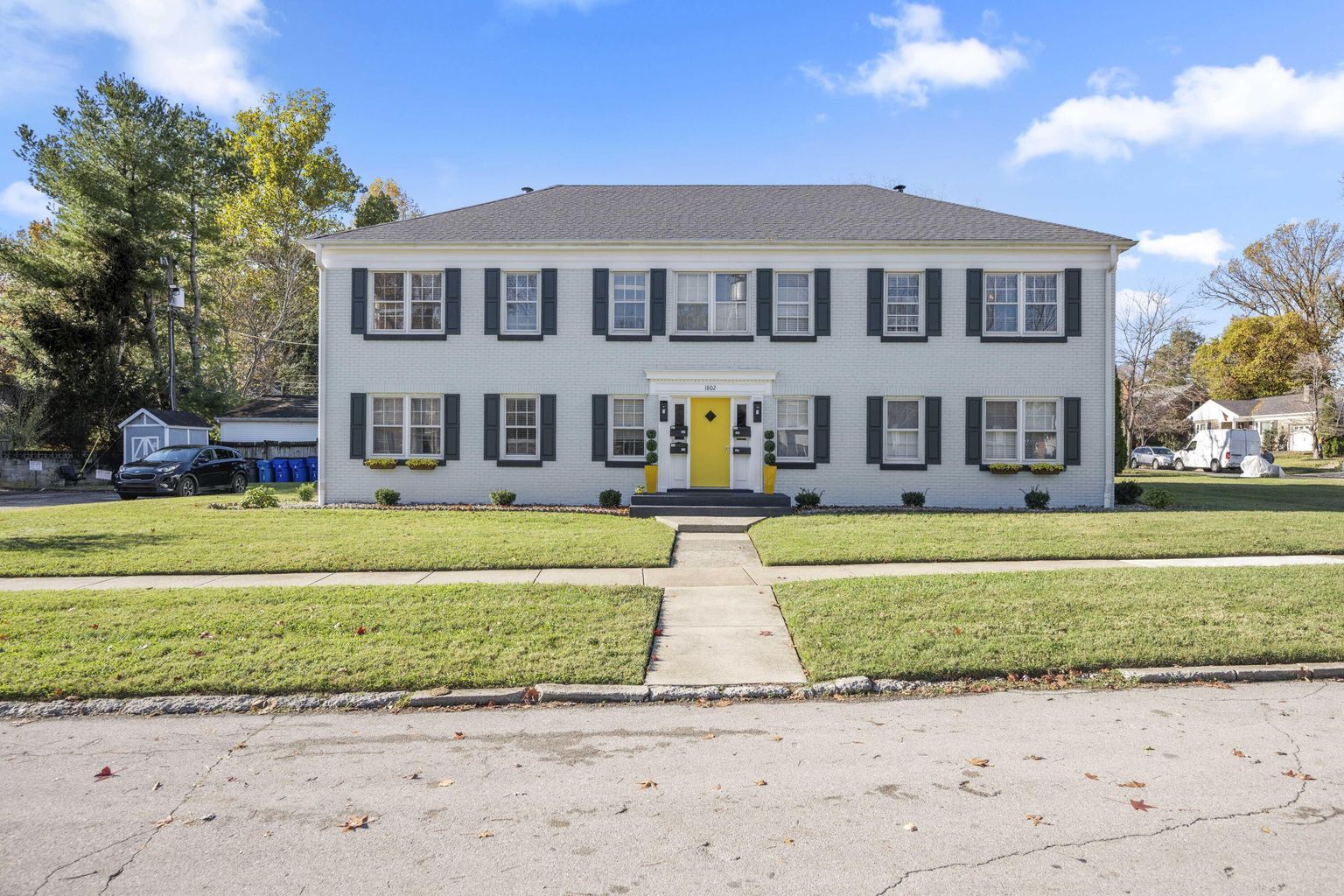 1802 Carolyn Dr, Lexington, KY for Sale