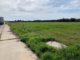 Woodlake, CA Industrial - 431 Acacia