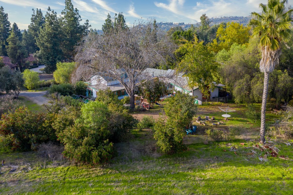 3574 Hollyberry Dr, Vista, CA for Sale