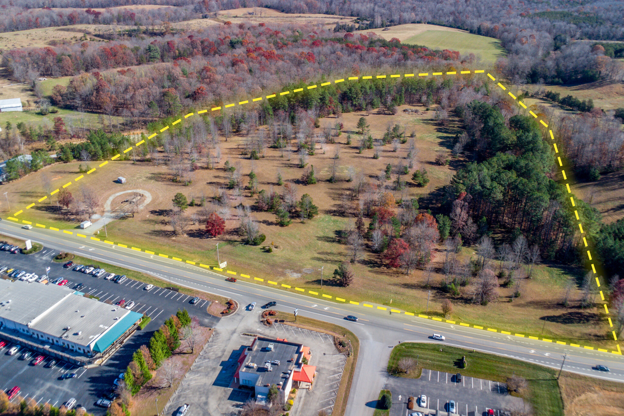 445 Scruggs Rd, Moneta, VA for Sale