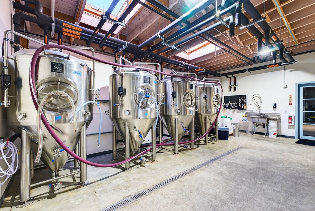 625 Main St, Watsonville, CA for Sale