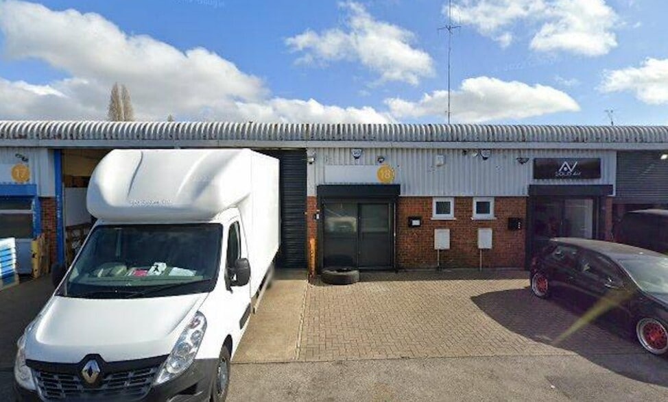 Betam Rd, Hayes, LND for Rent