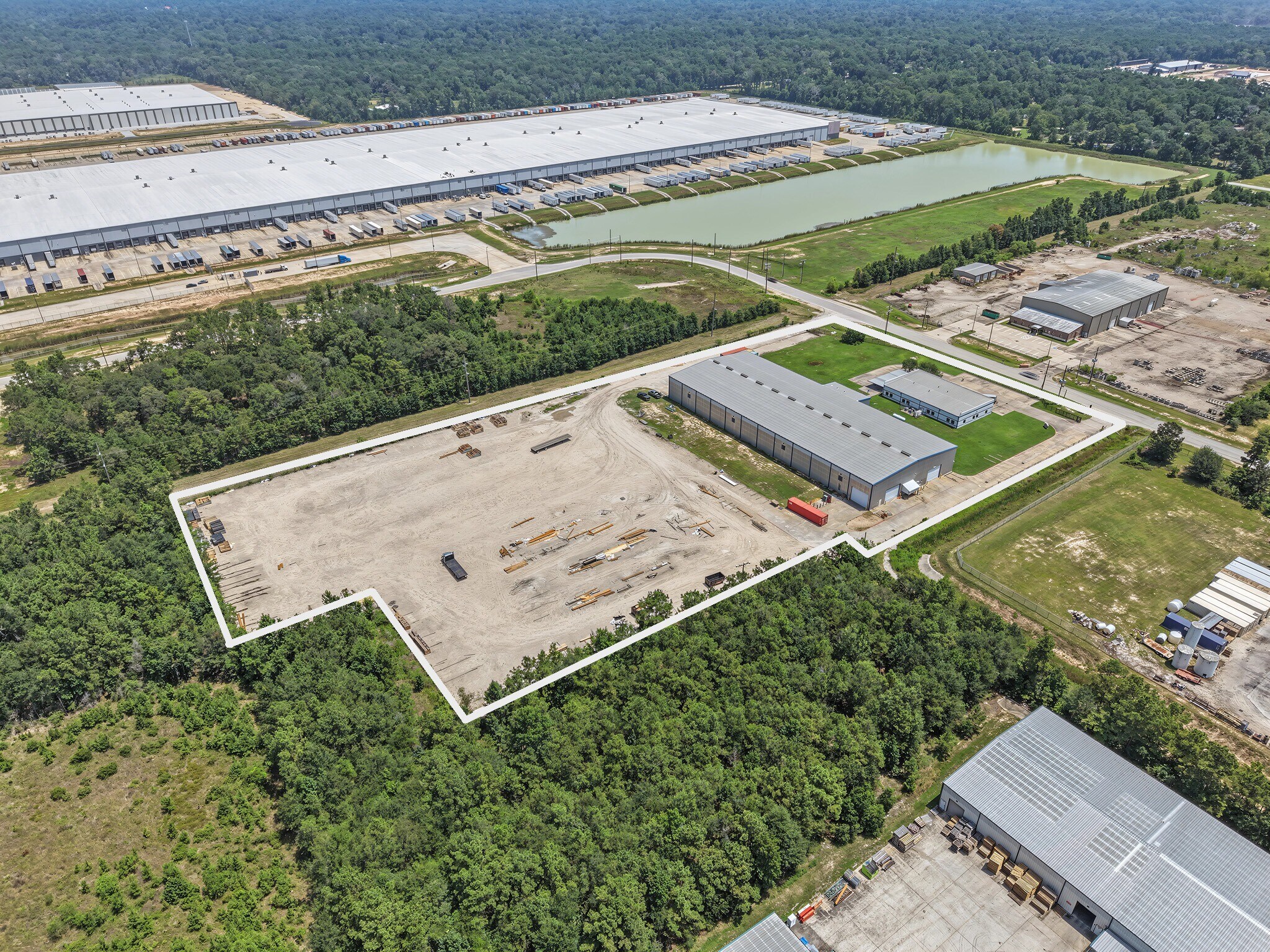 18900 E Industrial Pky, New Caney, TX for Rent