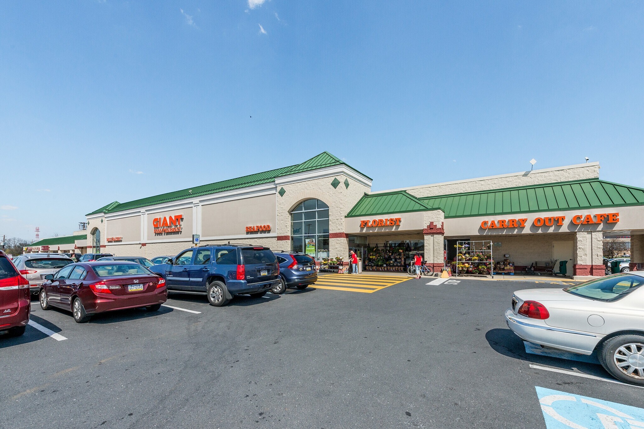 120132 Old York Rd New Cumberland, PA 17070 Retail Property for