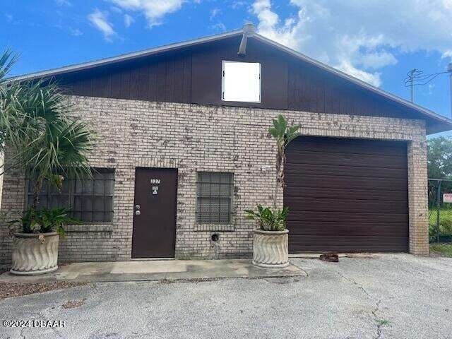 327 Marion St, Daytona Beach, FL for Sale