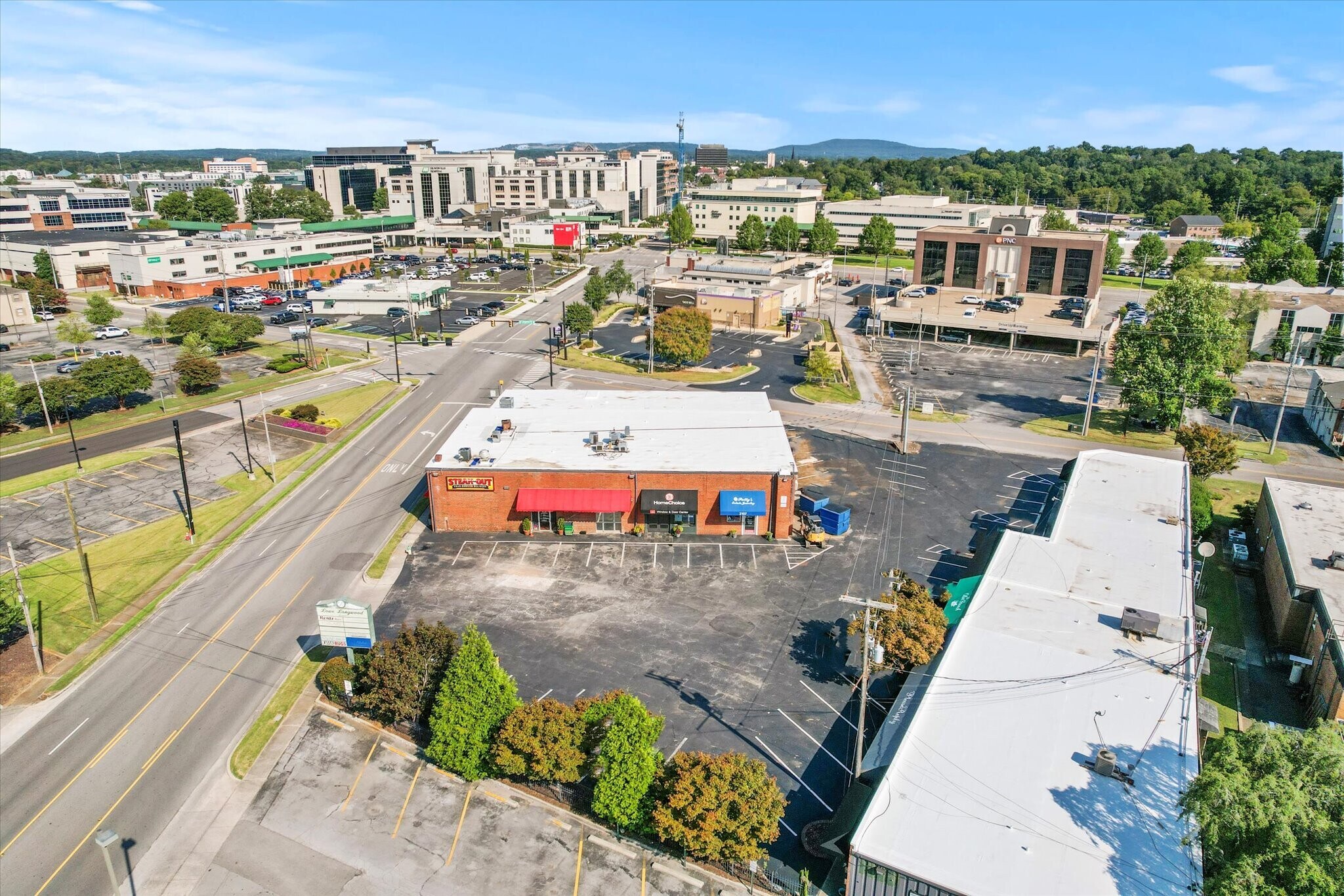 2107 Whitesburg Dr SE, Huntsville, AL for Rent