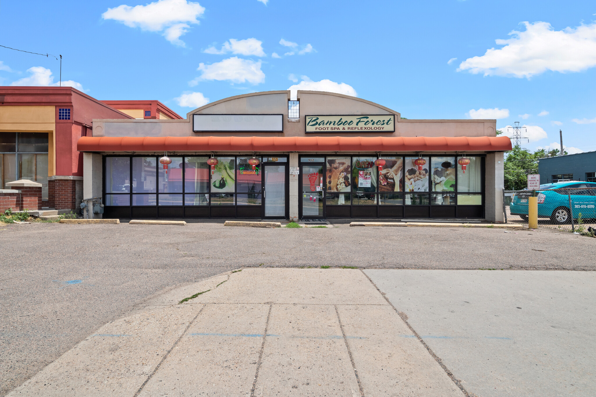 950-952 S Federal Blvd, Denver, CO for Sale