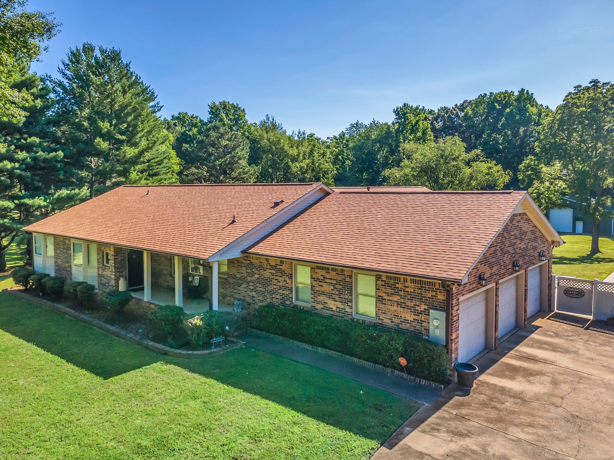 1495 Jeff Rd NW, Huntsville, AL for Sale