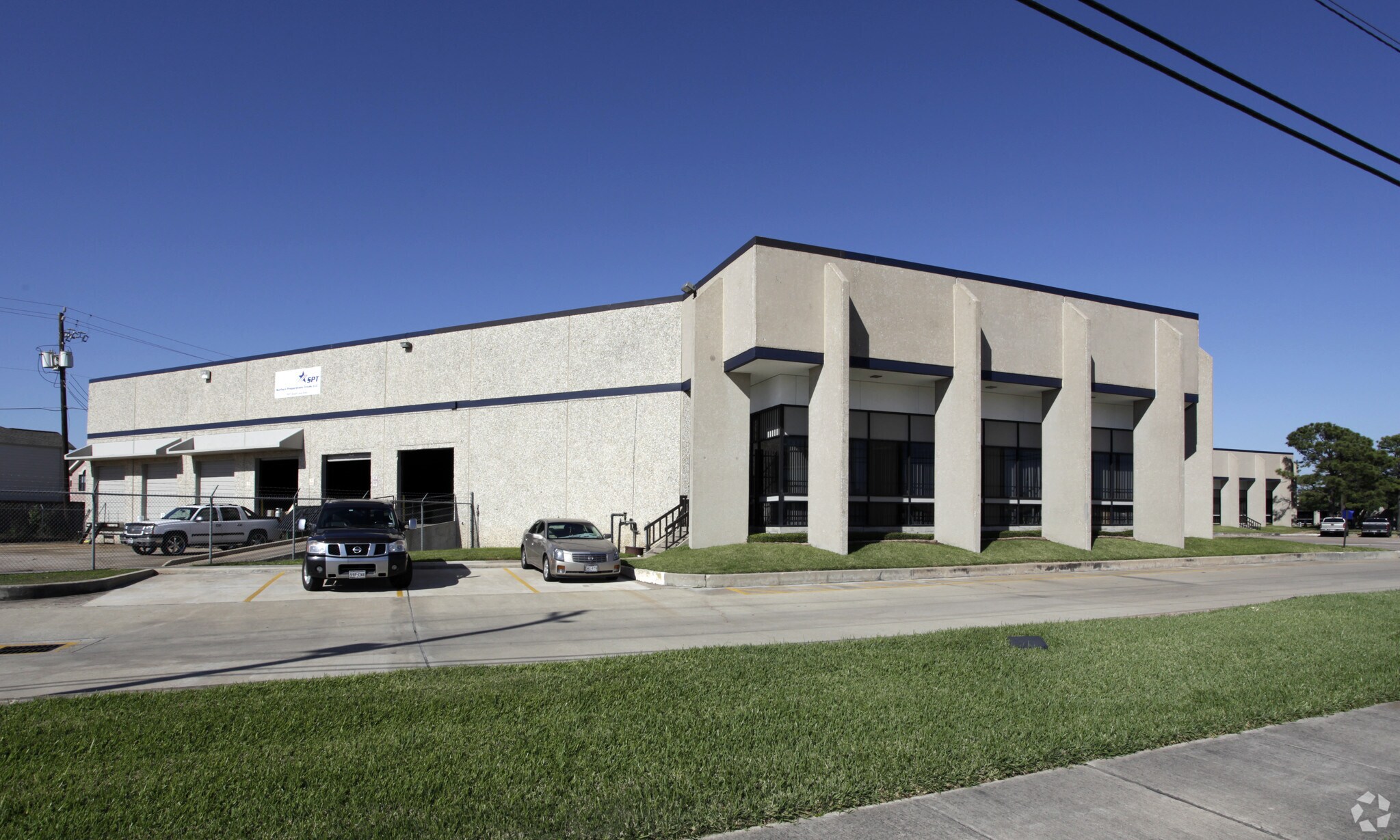 5957-5973 S Loop Fwy E, Houston, TX for Rent