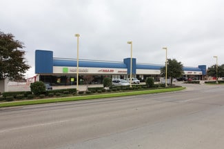 Grand Prairie, TX Retail - 1102 W Pioneer Pky