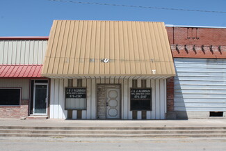 Mart, TX Retail - 313 E Texas Ave