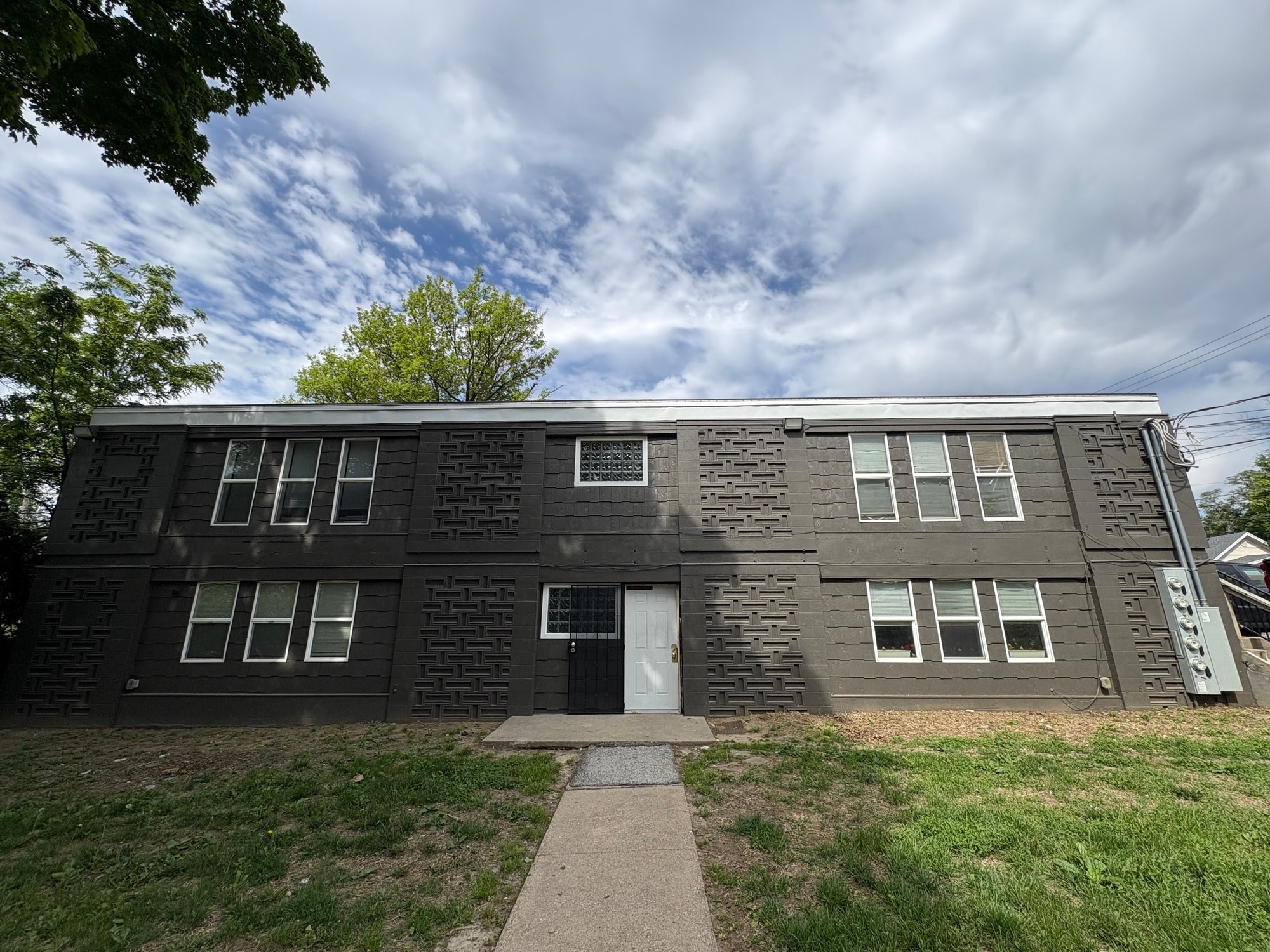 3344-3348 Larimore Ave, Omaha, NE for Sale
