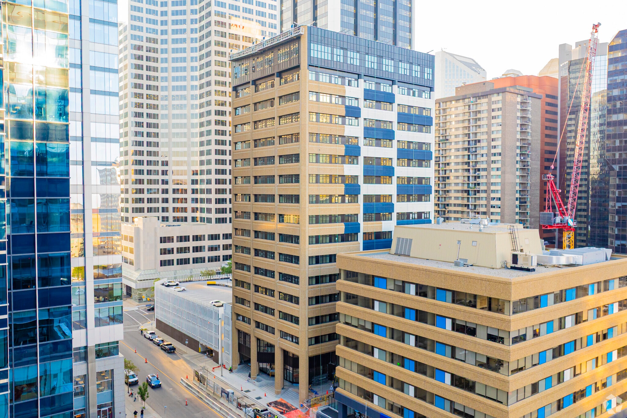 521 3 Av SW, Calgary, AB for Rent