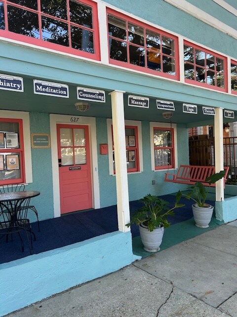 627 Opelousas Ave, New Orleans, LA for Rent