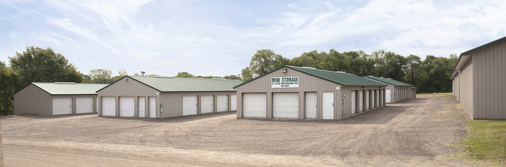300 Nichols St, Saint Peter, MN for Rent