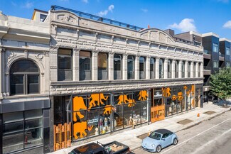 Chicago, IL Retail - 3020 N Lincoln Ave