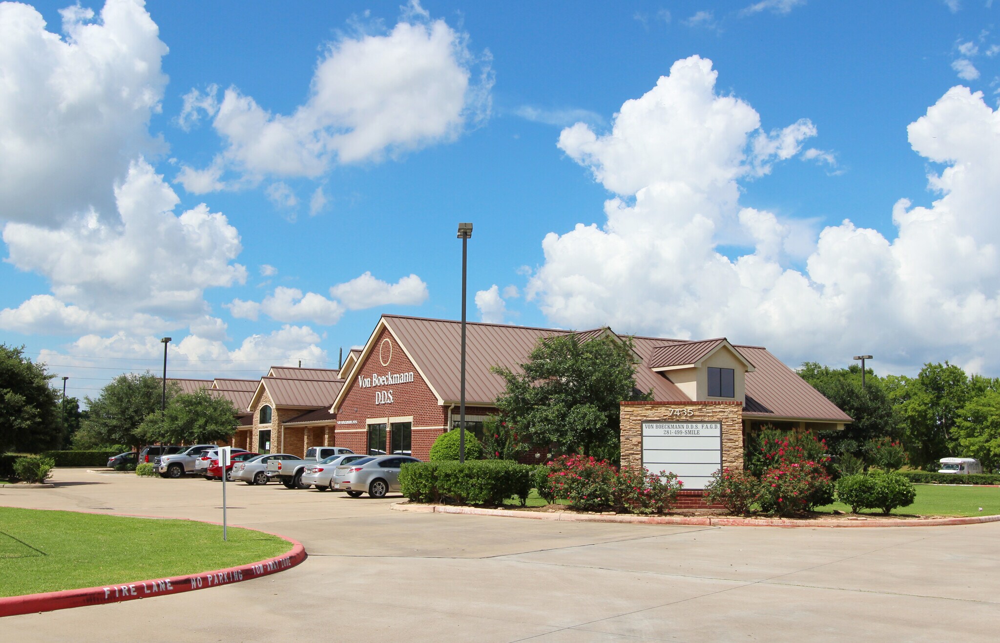 7435 Highway 6, Missouri City, TX for Rent