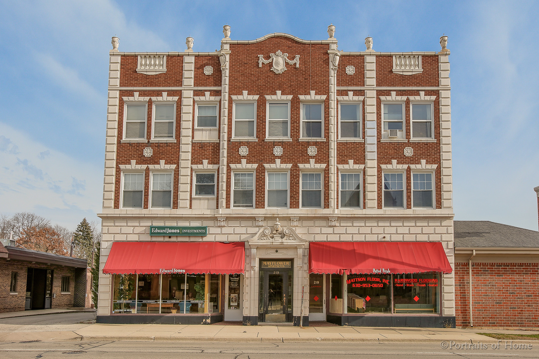 217 S Main St, Lombard, IL for Rent