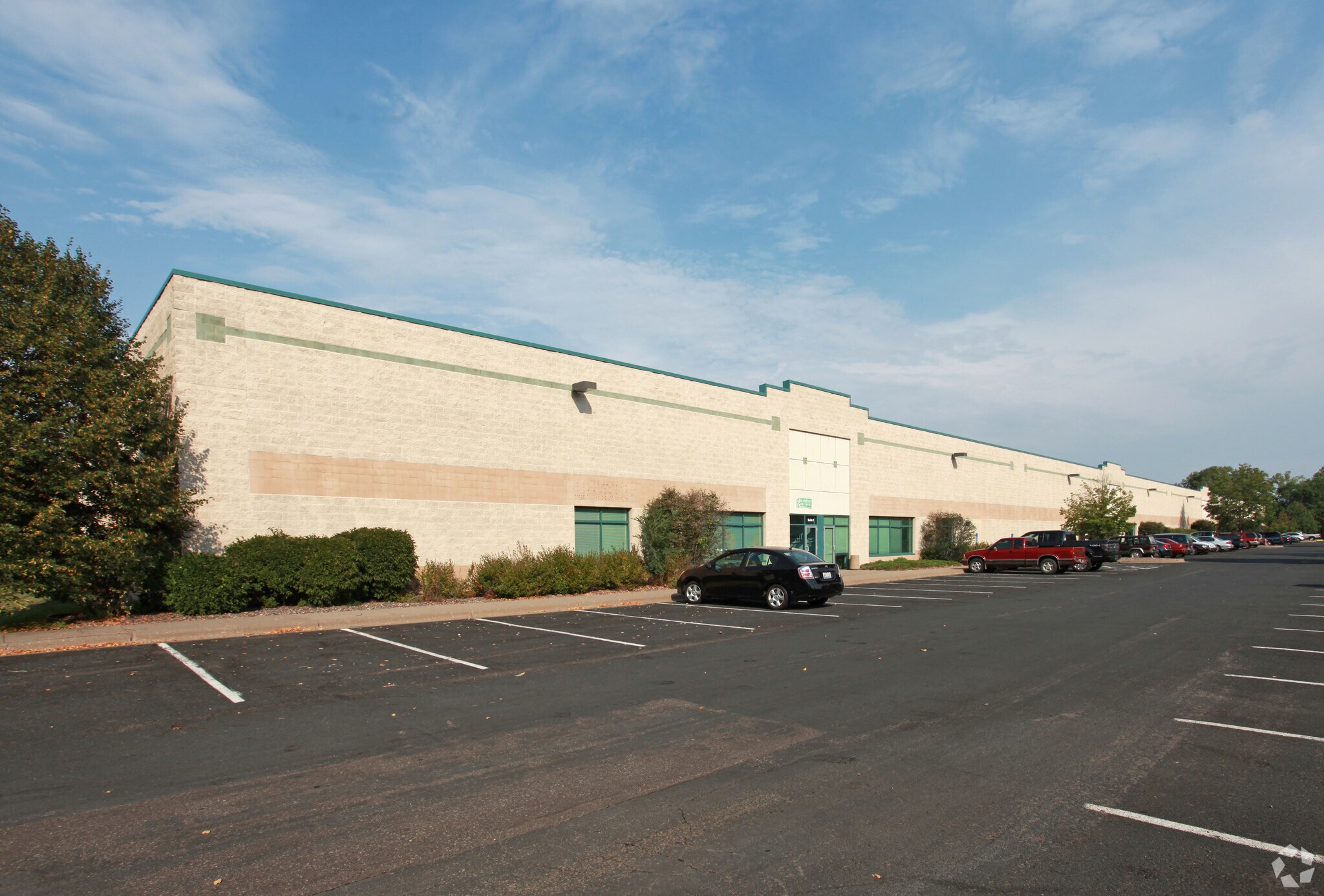 7700 N 68th Ave, Minneapolis, MN for Rent