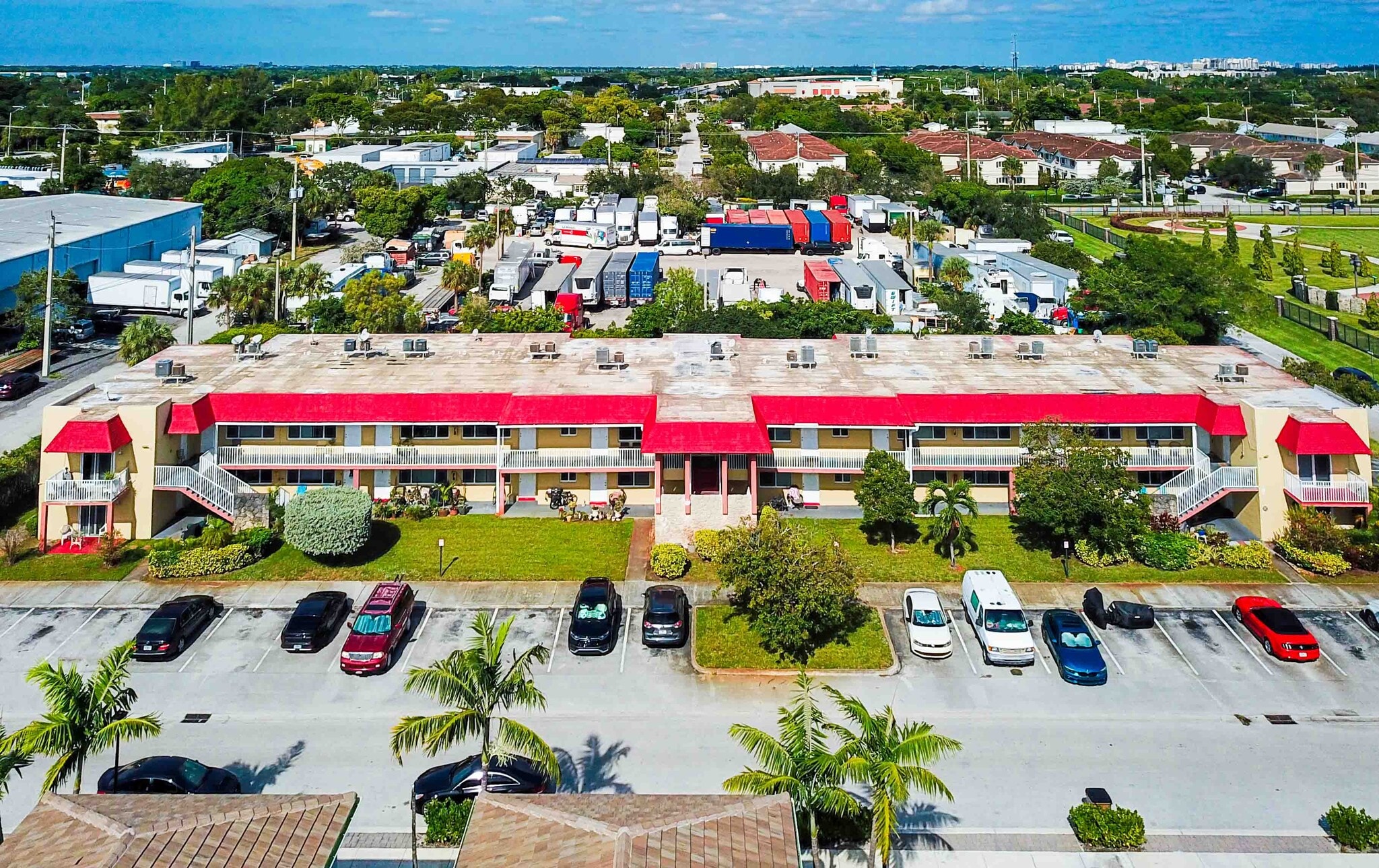 155 SE 5th Ct, Deerfield Beach, FL for Sale